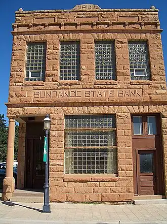 Voorgevel van de Sundance State Bank