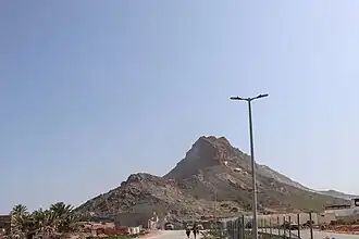 De Jebel Hawari bij Suq
Locatie op Socotra