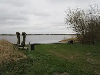 Plas Swarte Broek gelegen ten oosten van Moleneind. Noordelijk deel van natuurgebied Buitenveld.