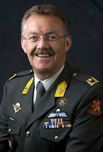 Beukering als brigadegeneraal in 2008