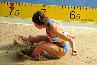 Tweede op verspringen tijdens het WK 2009 in Berlijn.