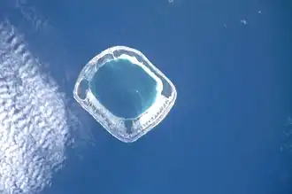 Satellietfoto van het atol Tauere.