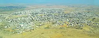 Gedetailleerde luchtfoto van de bedoeïenen-township Tel Sheva