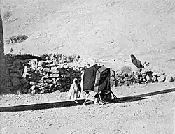 Bedoeïenen weven tenten, Palestina, circa 1900