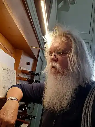 Teun van de Steeg in de Catharinakerk te Doetinchem