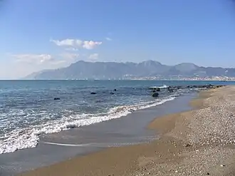 De Monti Lattari gezien vanaf de Golf van Salerno