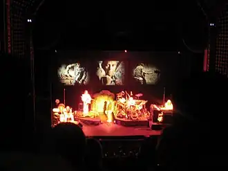 The Musical Box tijdens "The Lamb lies down on Broadway" tour (2005)