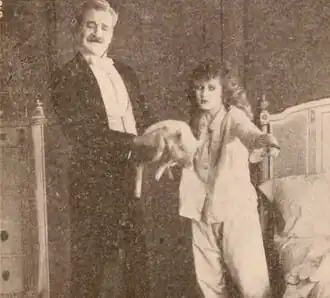 Ned Finley en Violet Mersereau in The Little Terror