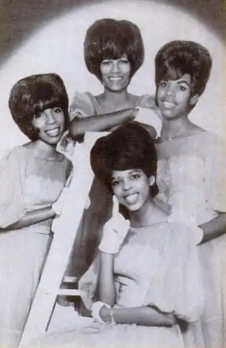 The Royalettes in 1965