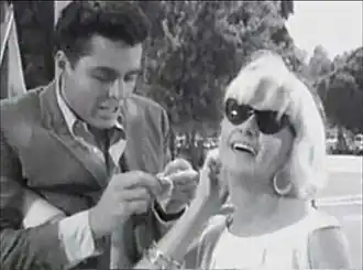 Screenshot van The Stripper (1963)