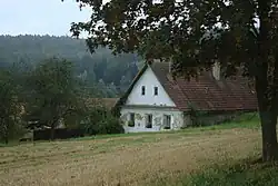 Huis in het dorp (2016)