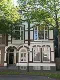 Dubbel woonhuis in een aan de Art Nouveau verwante stijl