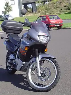 Honda Transalp XL600V 1994-1997  met vernieuwde kuip