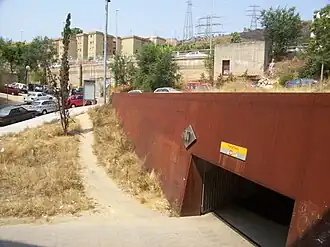 Ingang van het station aan Carrer de la Pedrosa
