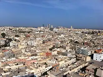 De Libische hoofdstad Tripoli. Hier moest volgens het akkoord de overgangsregering gevestigd worden.