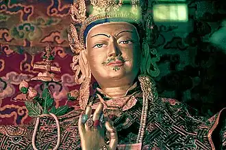 Standbeeld Trisong Detsen in Samye