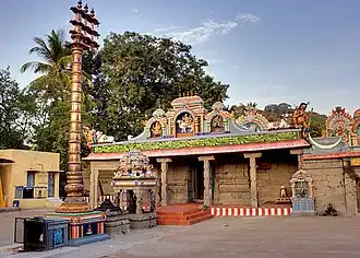 Tempel in Tirusulam
