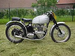 Triumph T100GP