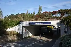 De ingang van het station.