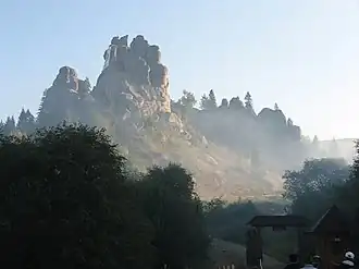 Het stedelijk fort «Toestan» is een historisch en cultureel reservaat binnen N.P. Skolivski Beskydy.