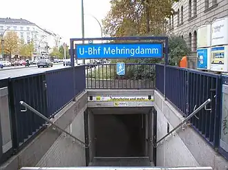 Ingang aan de Mehringdamm (2003)