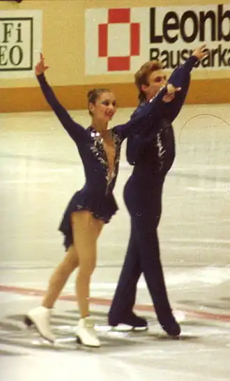 Maja Oesova en Aleksandr Zjoelin (1989)