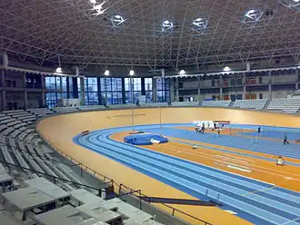 Het Palau Velódrom Lluís Puig dat werd omgeboud tot een zwembad.