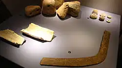 Opgegraven boemerang(550 v.Chr.) uit Velsen, Rijksmuseum van Oudheden