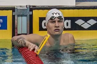 Bromer tijdens de EK kortebaan 2015 in Netanja