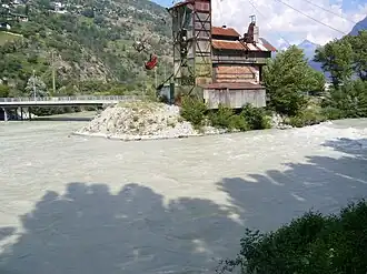 De monding van de Vispa in de Rhône bij Visp