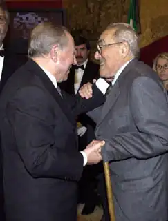 Vittorio Foa (rechts) met toenmalig president Carlo Azeglio Ciampi op 31 januari 2001