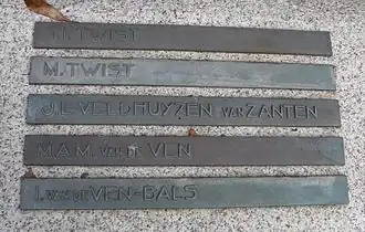 Gedenksteen op Westgaarde