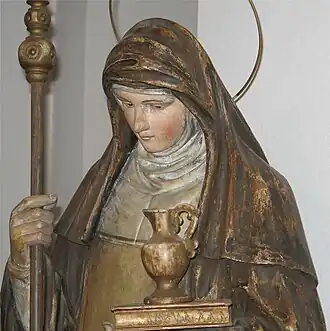 Beeld van de Heilige Walburga in de kerk van Konter, Luxemburg
