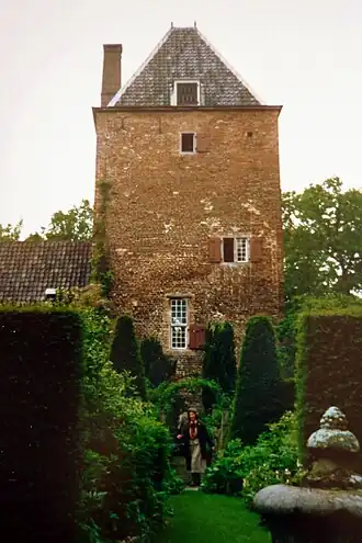 Toren uit de 14de eeuw, hoogte 14,80mFoto 1987