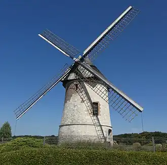 De Moulin Brunet in Walincourt-Selvigny.