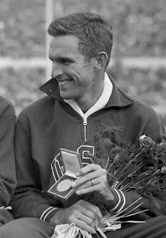 Walter Davis in 1952