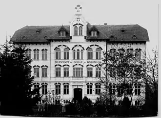 Holzschnitz-Schule-Warmbrunn (ca. 1905)