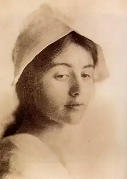 Eva Watson-Schütze, Study Head, 1905