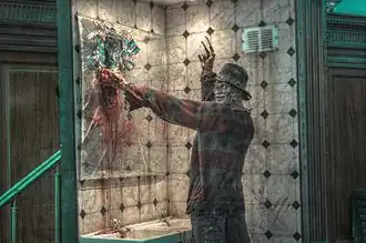 Wassenbeeld Freddy Krueger in Wax Museum Plus, 2011.