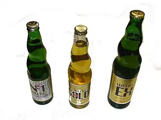 Typische "dansende" flessen van Weldebräu