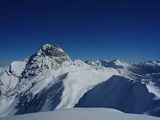 Zicht op de Hochalppas met erachter de Großer Widderstein