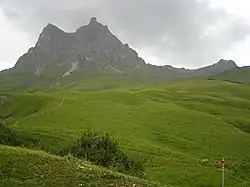 De Widderstein gezien vanaf de Hochtannbergpas, aan de achterzijde van het Kleinwalsertal