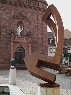 Haus mit durchbrochener Form (2007) in Wiesloch