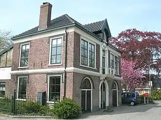 Voormalig gemeentehuis
