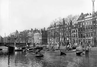 De Wijnhaven in 1935
