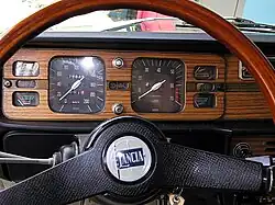 Lancia 2000 Berlina, dashboard