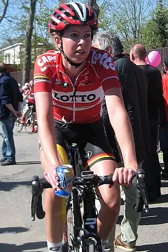 Willeke Knol in de Waalse Pijl 2016