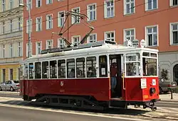 Museumtram 1209 is een LH Standard uit 1929. De pantograaf als stroomafnemer is niet authentiek.