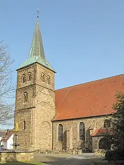 Wulfen, St. Mattheüskerk met Mariafontein