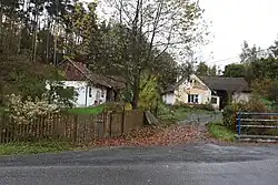 Huizen in het dorp (2010)